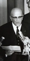 Chamson, lors de la remise d’un prix littéraire, dans les années 60