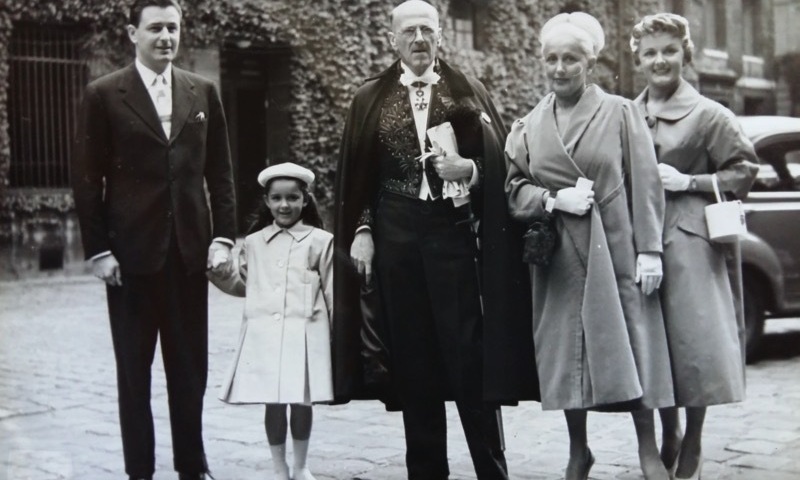 En visite à l'Académie française Louis Velle - Catherine Velle - André Chamson - Lucie Mazauric - Frédérique Hébard